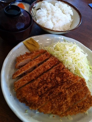 チキンかつ定食