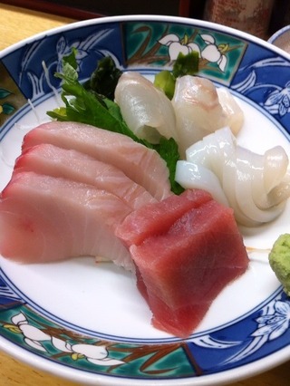 刺身盛合せ