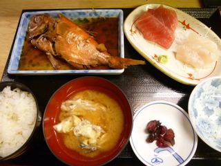 まぐろや定食