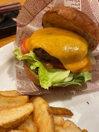 炭焼きチーズバーガー