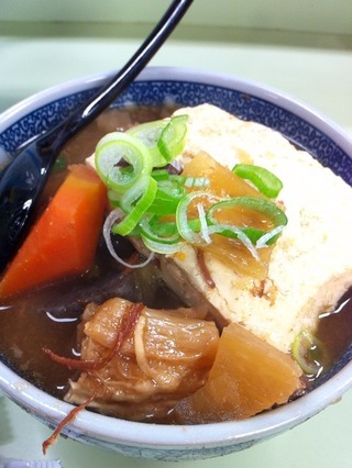 牛すじ煮こみ