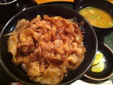 豚丼