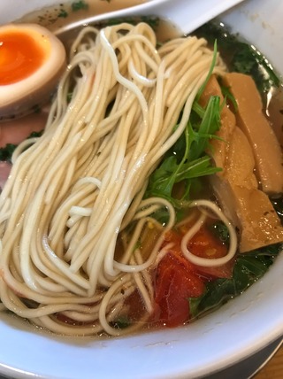 完熟トマトの汐そば