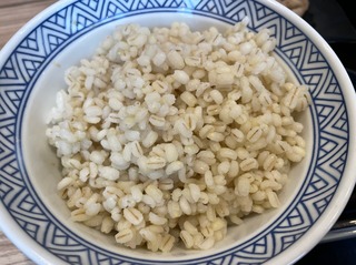 麦ごはん大盛