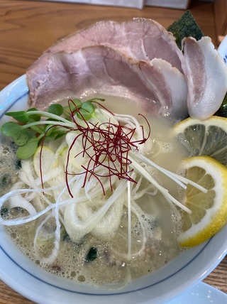 �����������Ĥ�����