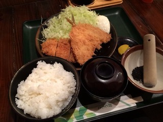 アジチキンかつ定食