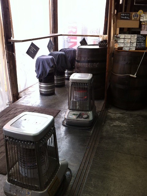 昼間っから立ち飲みで 塩焼きホルモン ぴん 湘南台 食メモ 愛知 横浜b級グルメと飲み記録