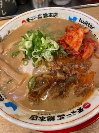 牛すじキムチラーメン