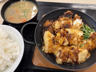 豚ロース天とチキンカツ定食