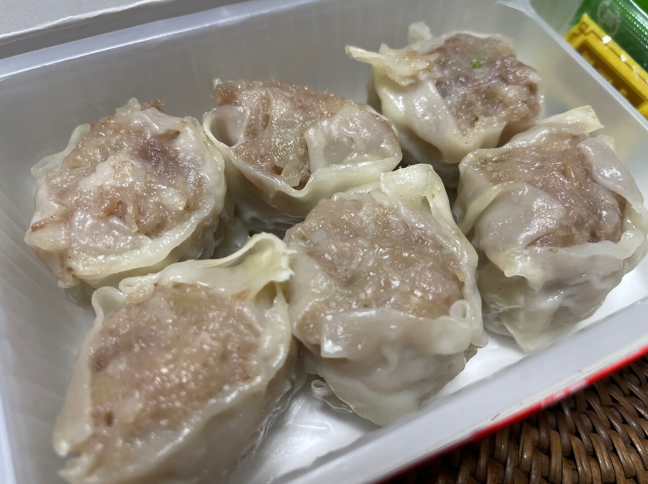 横浜名物!横濱チャーハン&シウマイ@崎陽軒(横浜) : 食メモ。~愛知&旅先B級グルメと飲み記録~