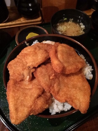 新潟タレカツ丼