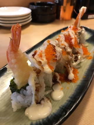 海老天トビッコロール寿司
