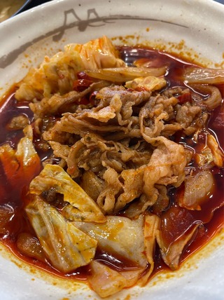 四川風牛肉唐辛子煮込み