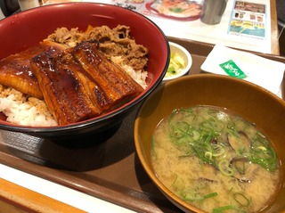 特うな牛しじみ汁おしんこセット