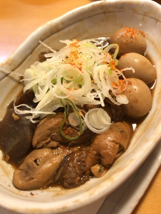 牡蠣とうずらのどて煮