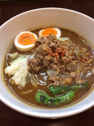 カレーラーメン