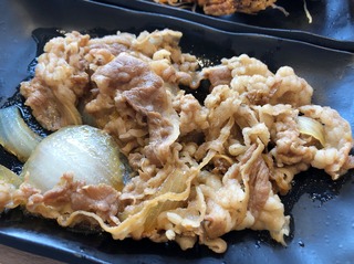 牛皿