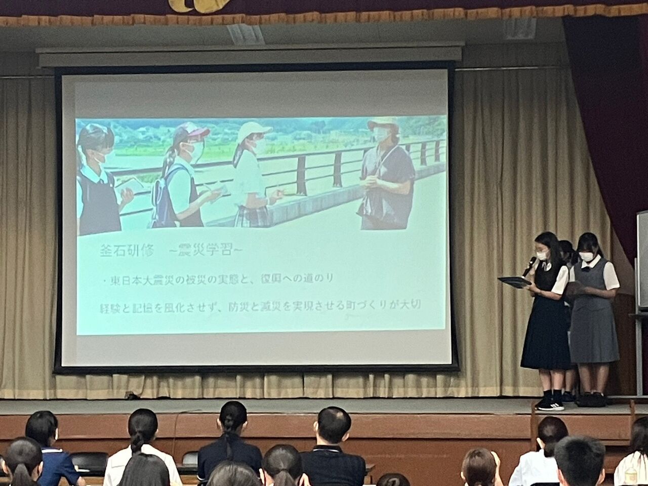 【中古】 私たちにできること 高校生一万人署名活動・高校生平和大使/長崎新聞社/高比良由紀 Amazon.co.jp: 私たちにできること: 高校生一万人署名活動