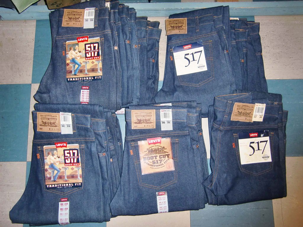 Levi's 517 ブーツカット【It's A Beautiful Day】 : ショウザンビル