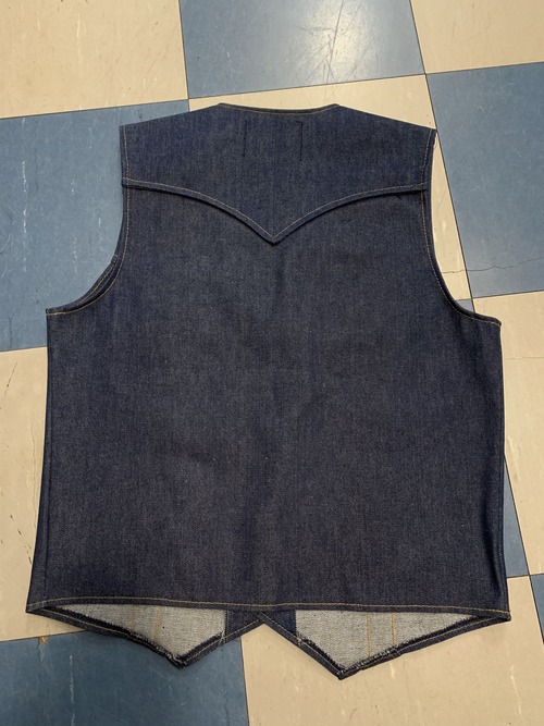 270C553B-D586-4FB6-900D-EA61918EE1EC