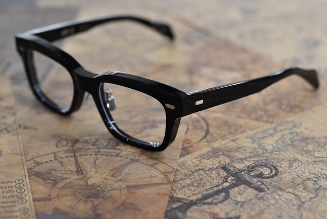 存在感のある 杉本圭「KS-174」 : 郡山市 眼鏡専門店Syozo めがね日和