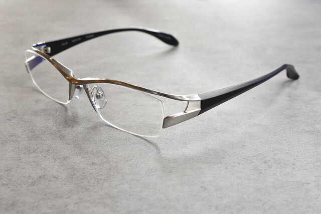 シャープさと無骨さ JAPONISM「JN-534R」 : 郡山市 眼鏡専門店Syozo