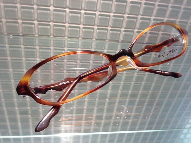 影郎デザインワークス VERONICA×AYUMI製セルロイド 新品 超軽量