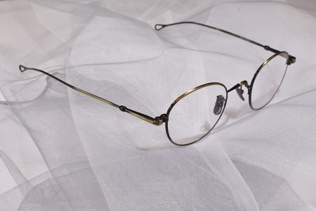 美品 ルノア M5-05 メタルフレーム ラウンド ゴールド 中古伊達メガネ