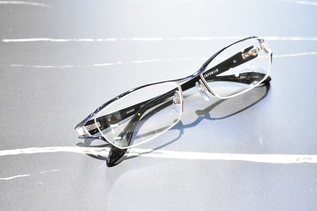 JAPONISM シルバー メガネ(度あり) JAPONISM シルバー メガネ(度あり)