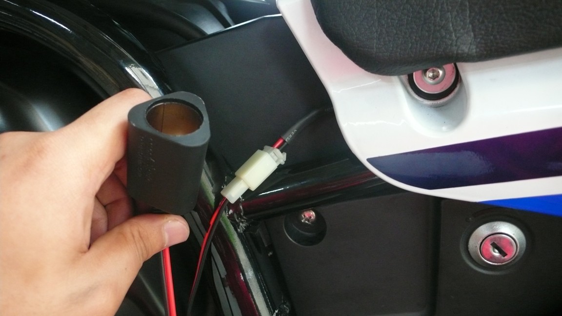 シガーソケット取り付け Syuheiのblog