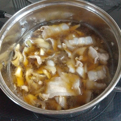 舞茸入り豚丼 (1)