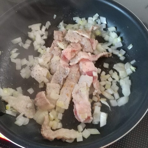 ハリッサポークライス (4)