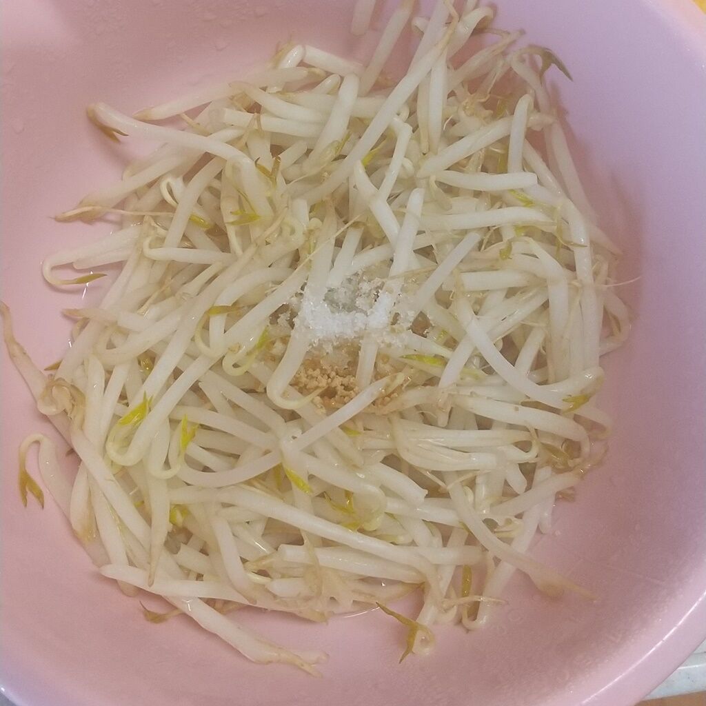もやし 節約 糖質オフ 大分にんにく がーりっくん で作る ペペロンもやし Syuntaroの 食の荒野を彷徨う もやし 節約 糖質オフ 大分にんにく がーりっくん で作る ペペロンもやし Syuntaroの 食の荒野を彷徨う