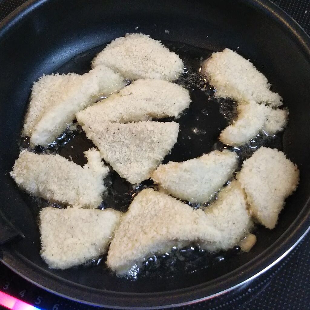 節約 お弁当 揚げ物 アブラガレイのチーズフライ マヨネーズで簡単バッター液 卵不使用 Syuntaroの 食の荒野を彷徨う 節約 お弁当 揚げ物 アブラガレイのチーズフライ マヨネーズで簡単バッター液 卵不使用 Syuntaroの 食の荒野を彷徨う