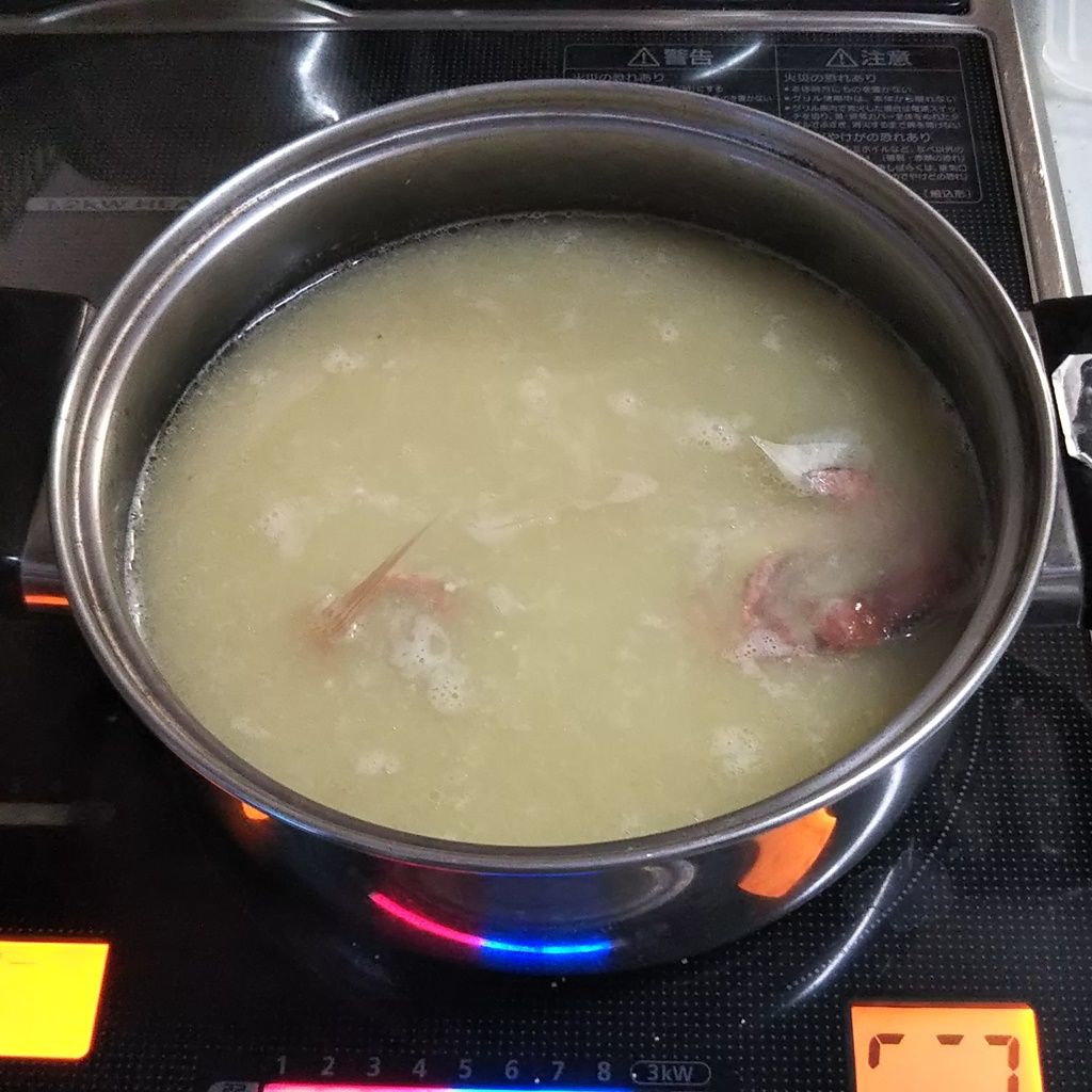 丸魚を余さずいただく 今回はあら汁に挑戦 Syuntaroの 食の荒野を彷徨う 丸魚を余さずいただく 今回はあら汁に挑戦 Syuntaroの 食の荒野を彷徨う