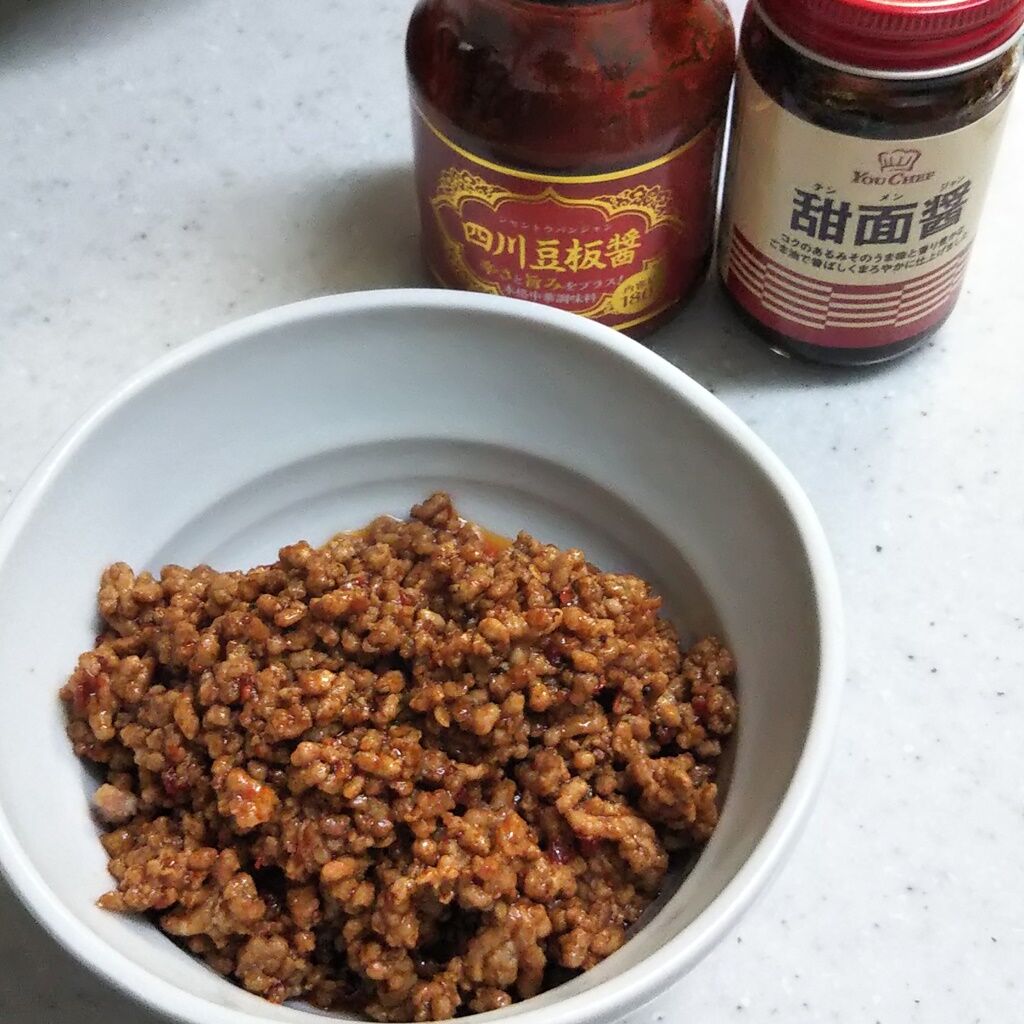 ミツカンの〆まで美味しい鍋つゆ 濃厚みそ鍋 を使って 担々味噌鍋を作ってみました Syuntaroの 食の荒野を彷徨う