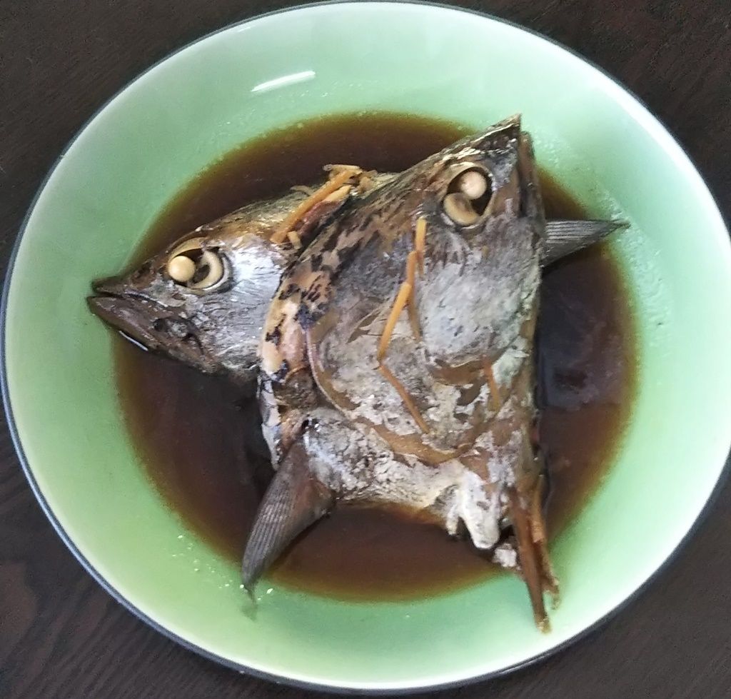 ソウダガツオで作る三品 たたき と びんた煮 と あと シーチキン に初挑戦 Syuntaroの 食の荒野を彷徨う