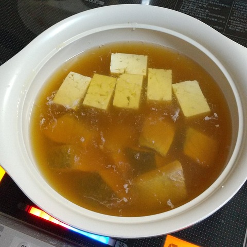 秋鮭牡蠣だし醤油鍋4