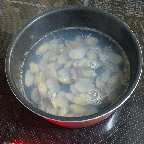 あさり味噌汁三つ葉入り (3)