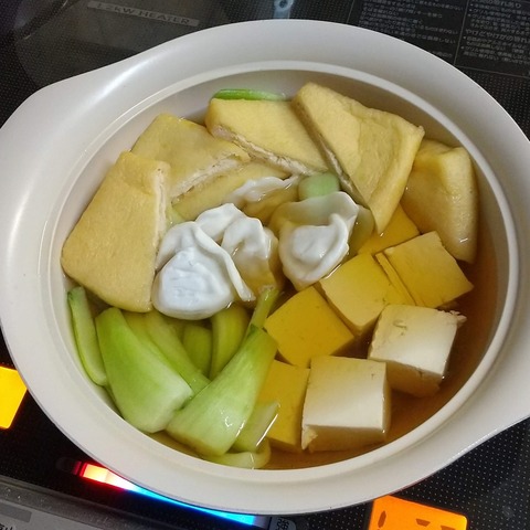 牡蠣だし醤油鍋3