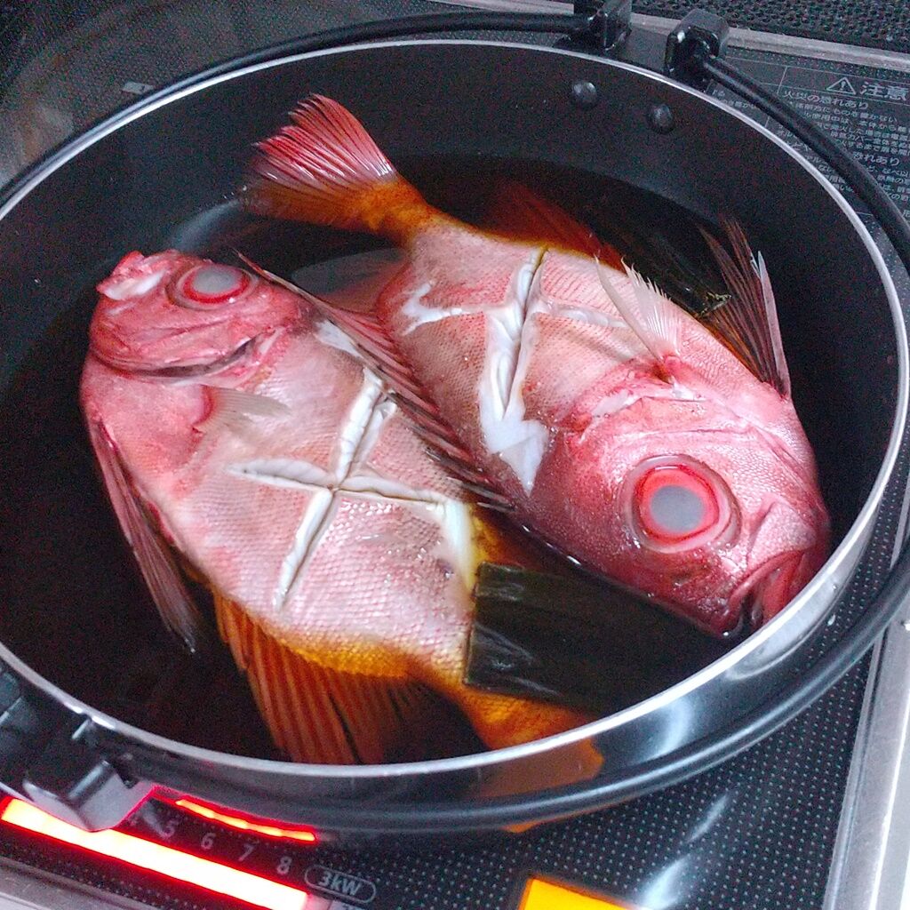 煮つけの黄金比で作る 金目鯛の煮付け 前日作り置きで 忙しい日の夕食にも 魚料理 煮魚 作り置き 半調理 Syuntaroの 食の荒野を彷徨う 煮つけの黄金比で作る 金目鯛の煮付け 前日作り置きで 忙しい日の夕食にも 魚料理 煮魚 作り置き 半調理 Syuntaroの 食の荒野を彷徨う