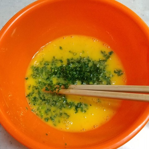 オムレツ風玉子焼きパセリ入り (1)