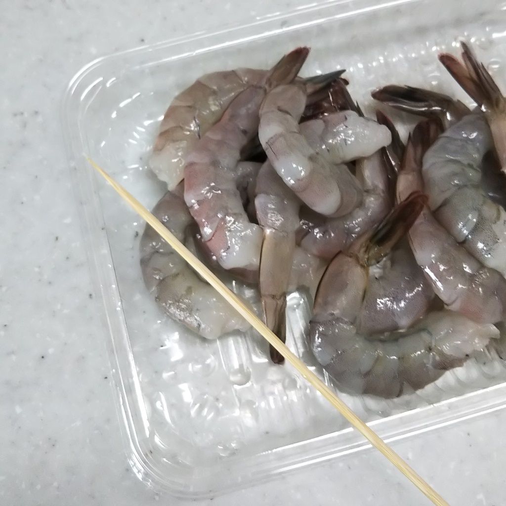 炭酸衣でサックサク ふわふわの 鶏むね肉と海老と季節の野菜のフリット バナメイエビ 鶏むね肉 ゴーヤ アスパラ コツは 衣は絡むように そして油温をキープ Syuntaroの 食の荒野を彷徨う