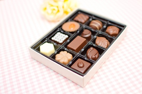 C824_chokoboxhana500