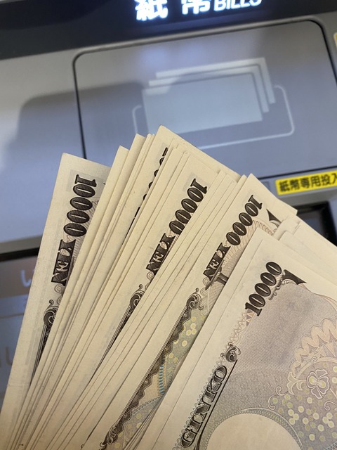 3138BE6B-6425-4552-9339-E2D4D0BB3A21