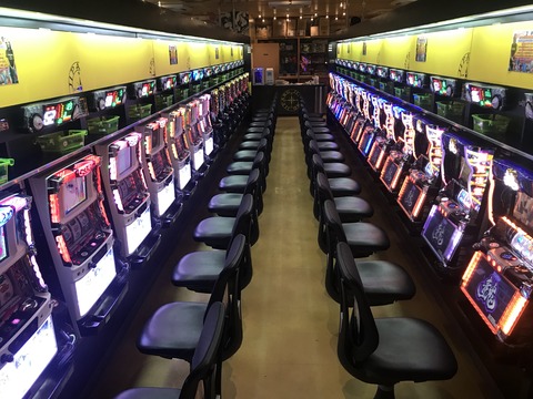 F1D8BF4B-F46D-4350-B1F0-C3DCFA8789B5