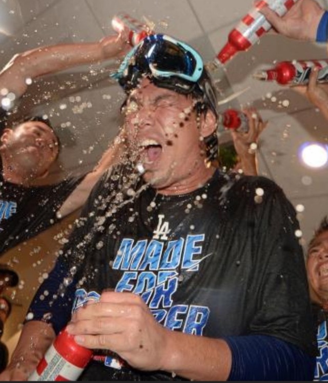 302F82CA-DDB4-4083-AA8D-22073DDA41AB