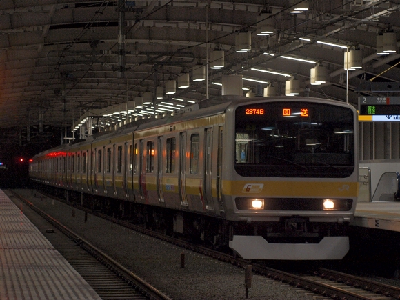 深夜の東小金井駅で折り返していた回送電車 フォトログ By 首都圏express 深夜の東小金井駅で折り返していた回送電車 フォトログ By 首都圏express