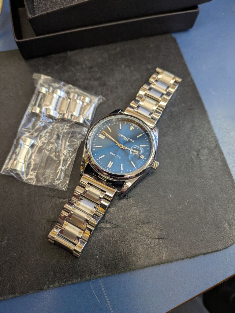 PXL_20251205_054754428