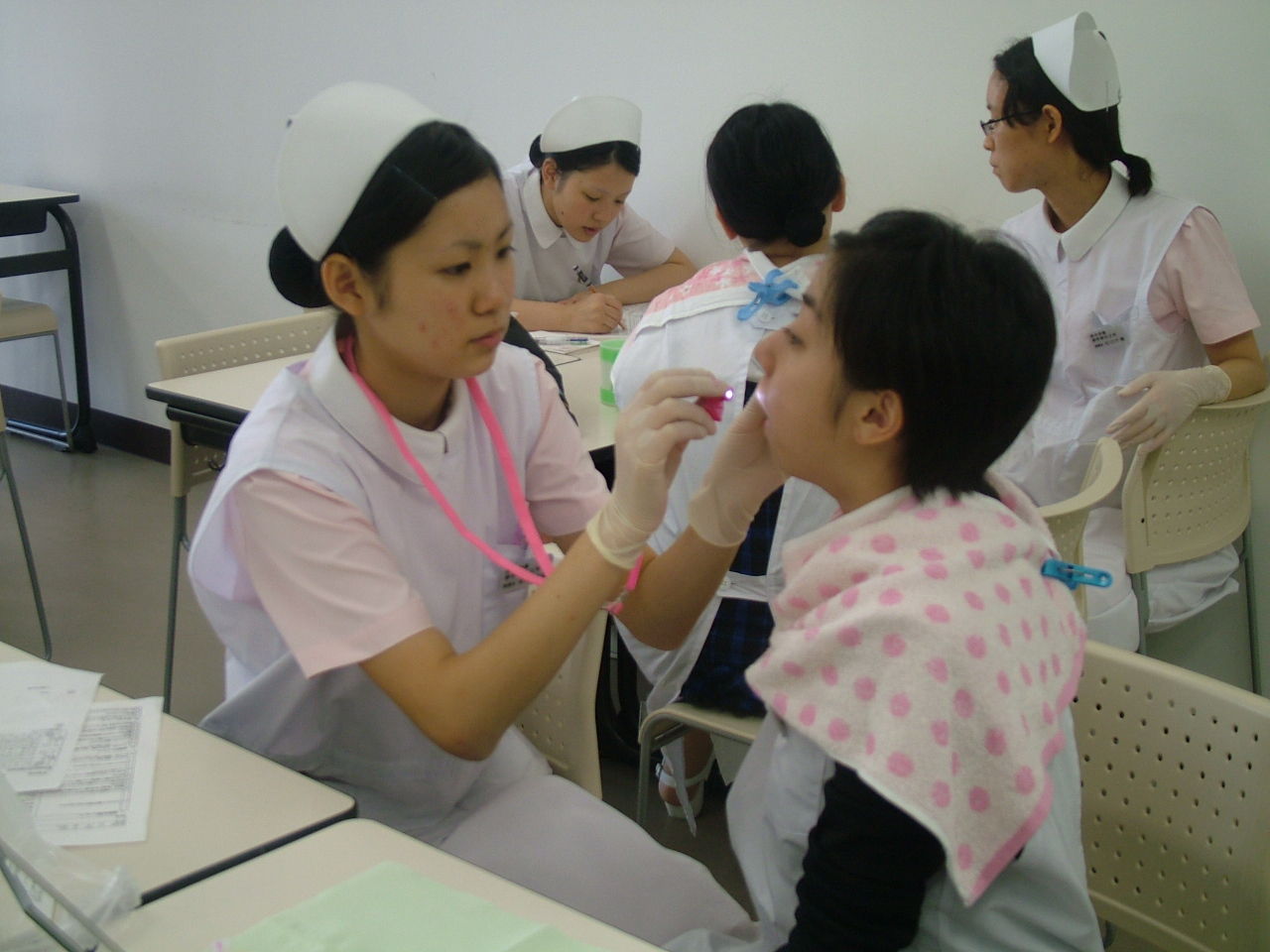 後期授業が始まりました 学校法人 鈴木学園 中央歯科衛生士調理製菓専門学校 歯科衛生学科